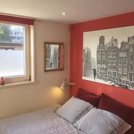 Gæstehus Houseboat Westerdok 3*